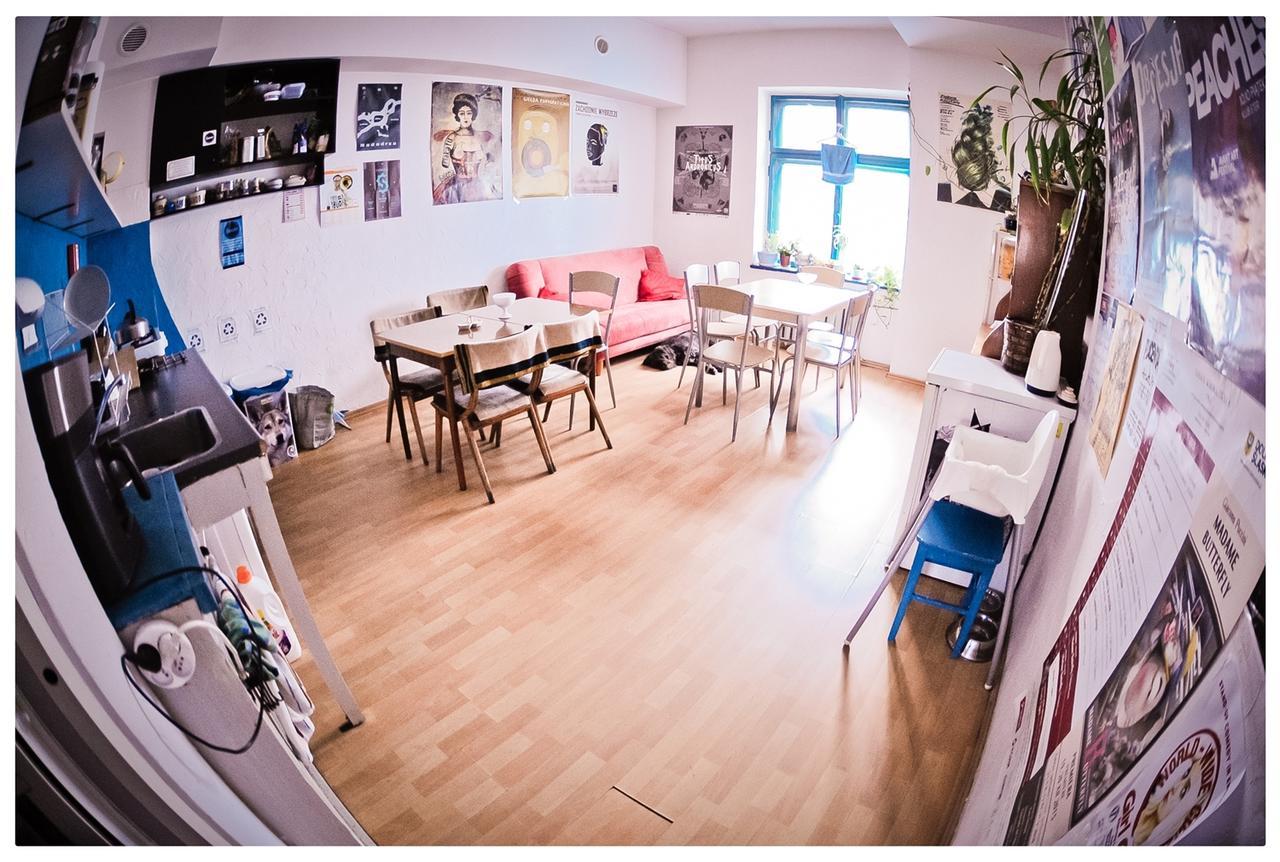 Hostel Bemma - Ozonowane Pokoje วรอตซวาฟ ภายนอก รูปภาพ